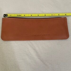 NWT Artifact Uprising x CW Pencil Enterprise Leather Pen Pouch